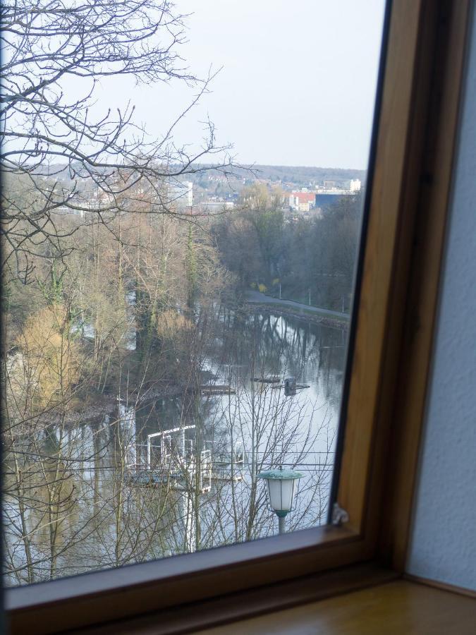 Im Grunen Am Stadtrand ザールブリュッケン エクステリア 写真